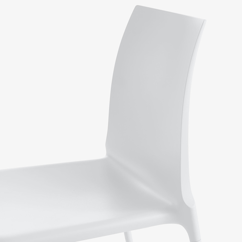 Стул Ligne Roset Petra