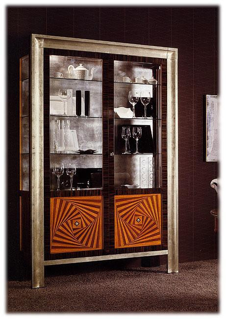 Витрина Redeco Grignani 125