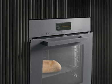 Духовой шкаф Miele H 7660 BP