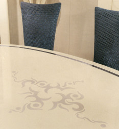 Стол в столовую Redeco Monte napoleone 1004