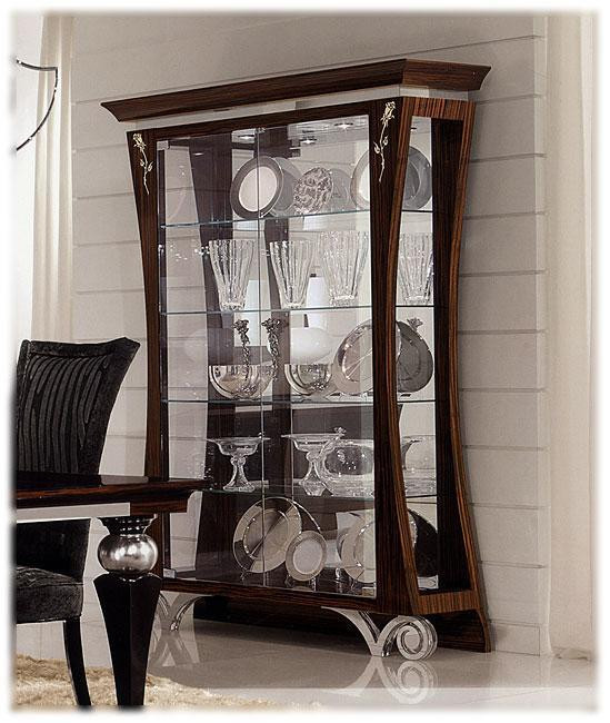 Витрина Redeco Charme 212