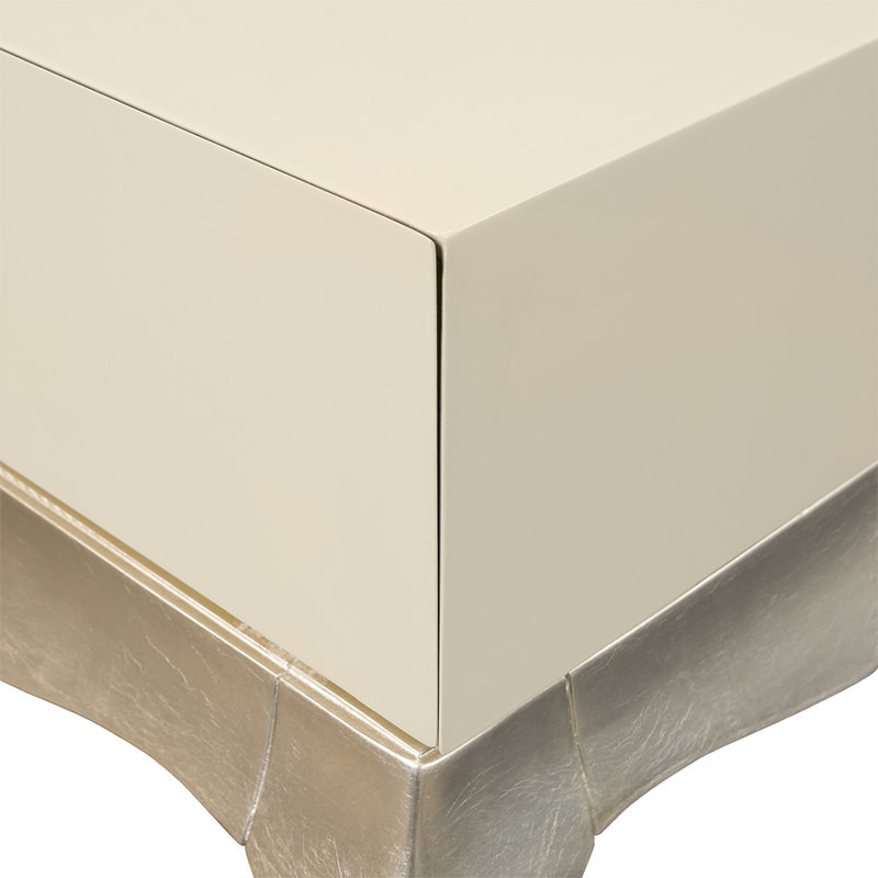 Журнальный стол, отделка перламутровый кремовый лак, серебряное напыление Fratelli Barri Venezia 124,5 x 83,5 x 45,5h nc67382