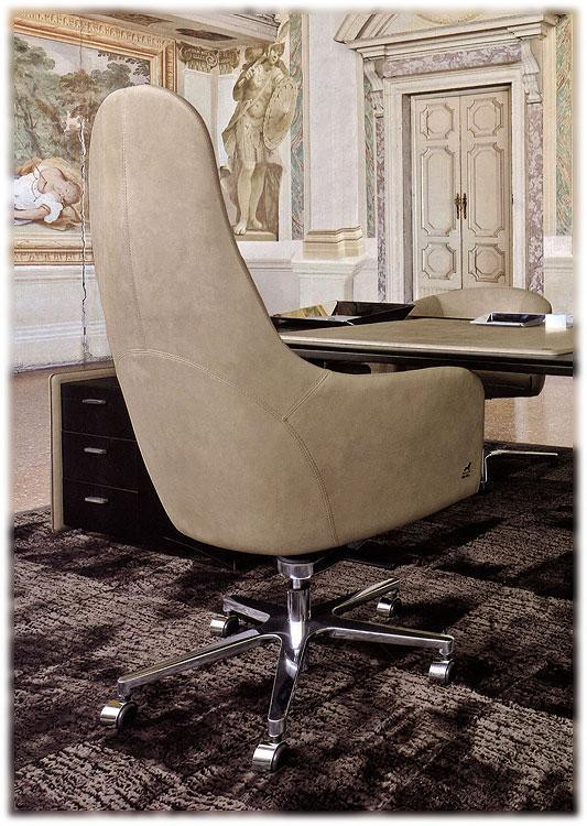 Кресло руководителя Smania Beyond Plgramer01