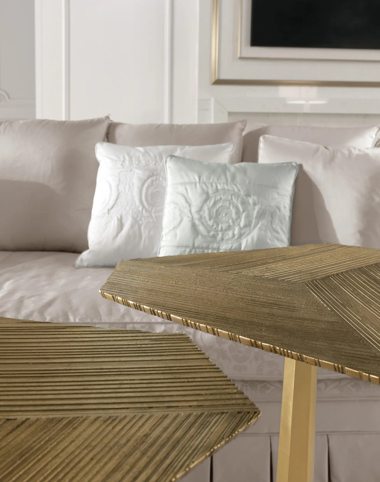 Журнальный стол Jumbo Collection Tiara - стиль