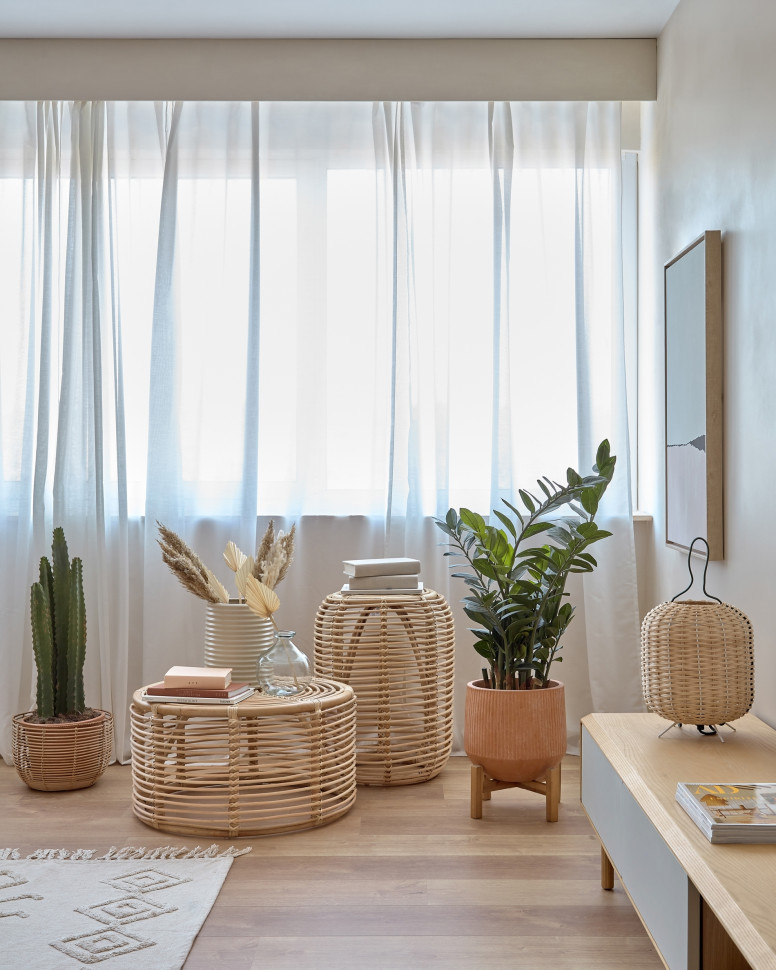 Журнальный столик La Forma Kohana диаметр 65 см, из ротанга, натуральная отделка