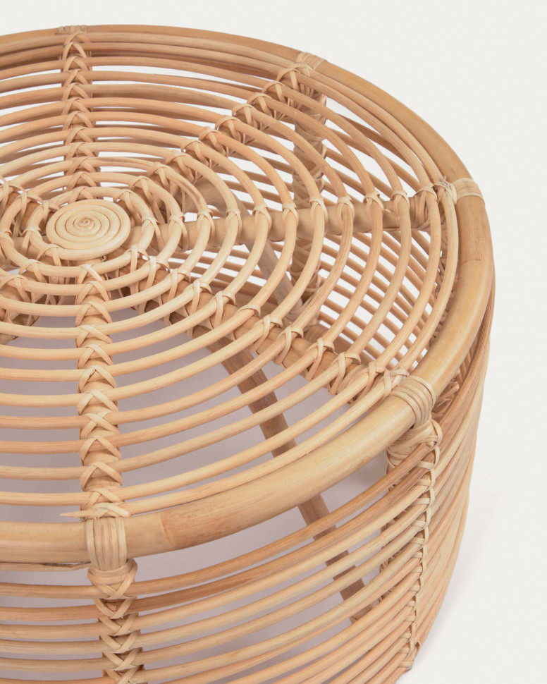 Журнальный столик La Forma Kohana диаметр 65 см, из ротанга, натуральная отделка