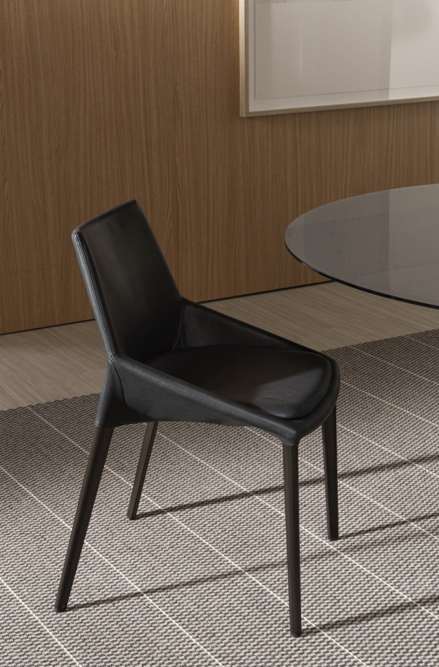 Стул Molteni Outline