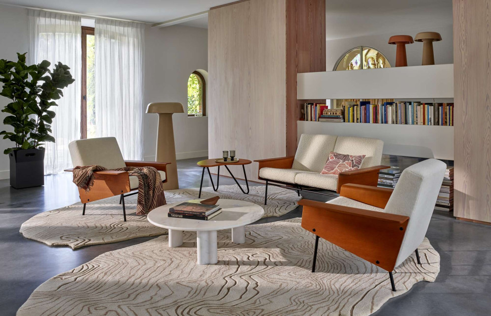 Журнальный стол Ligne Roset Peanut - стиль
