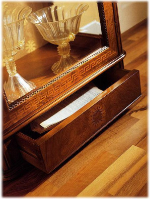 Витрина Minotti luigi &amp; benigno Biedermeier 661