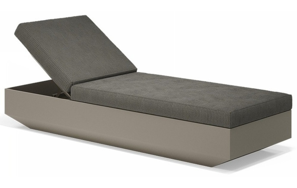Шезлонг Vondom Vela