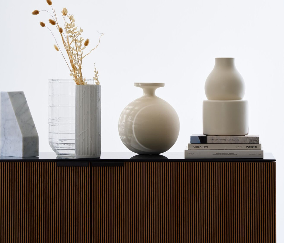 Ваза Ligne Roset Bali - материал