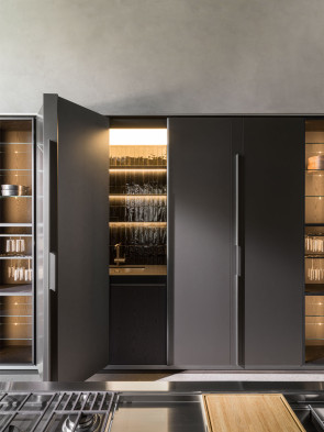 Стенка в кухню Molteni Operating Column 2.0