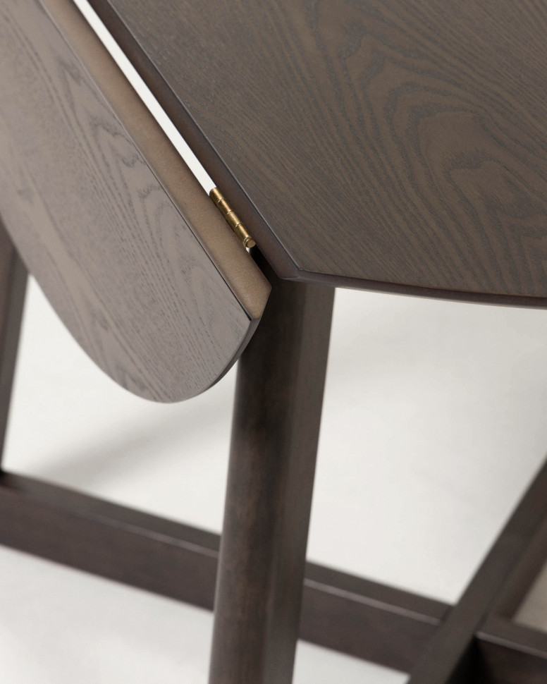 Обеденный стол La Forma Maryse диаметр 120 x h75 см, шпон ясеня, натуральный