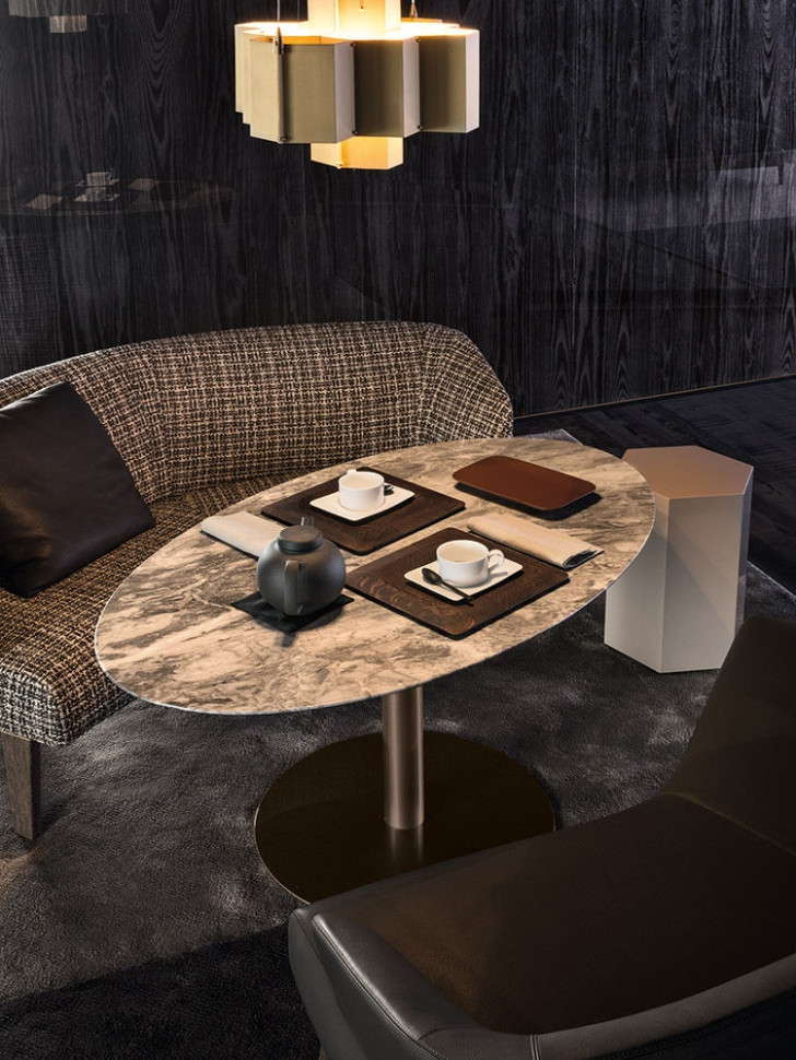 Диван Minotti Reeves Semi-round
