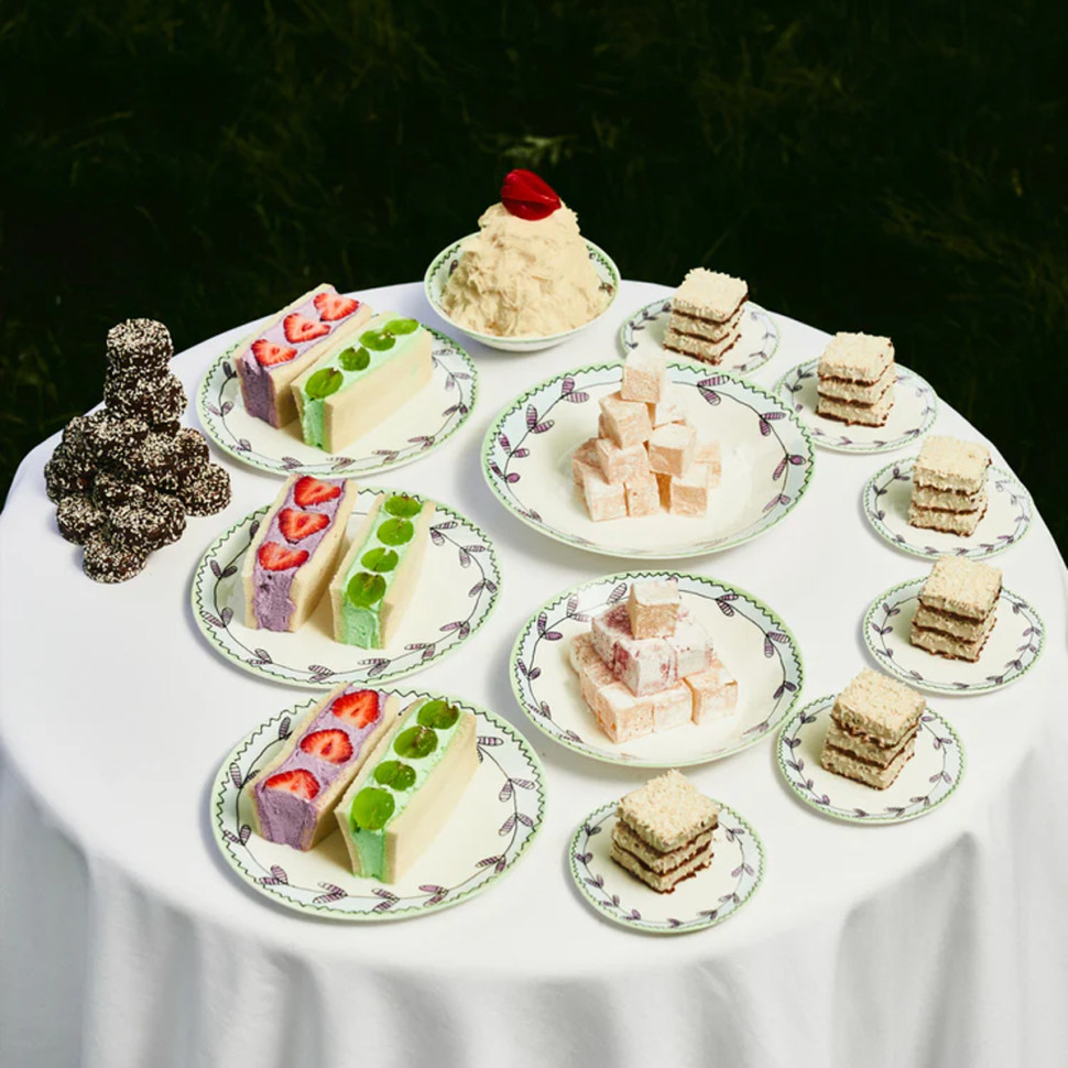 Набор из 2-х блюдец Serax Midnight Flowers, диаметр 18 см, белый, рисунок, фарфор