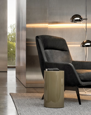 Журнальный стол Minotti Pilotis