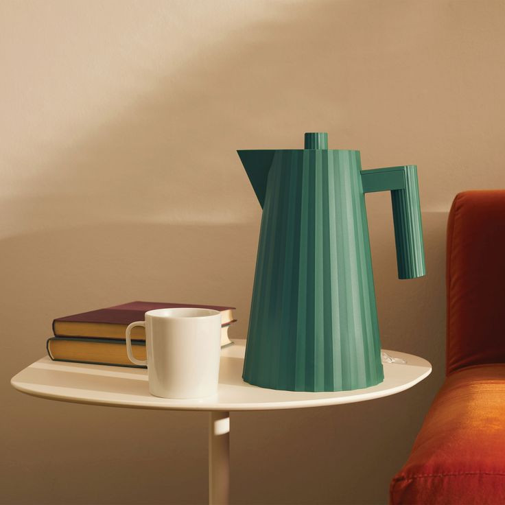 Чайник Alessi Plissé, 1,7 л, зеленый