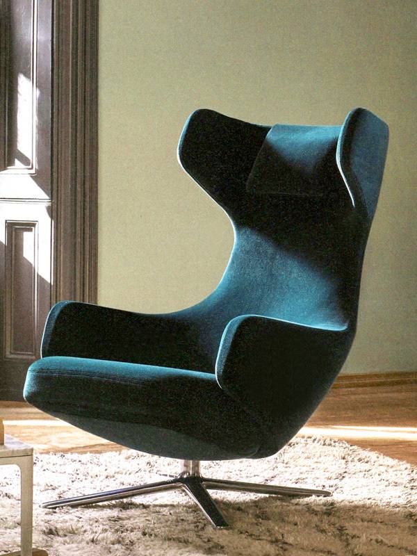 Vitra grand shop