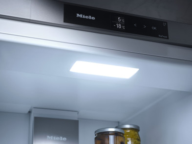 Холодильник Miele KFN 7733 E
