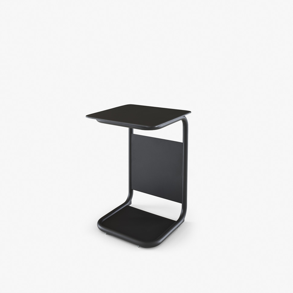 Журнальный стол Ligne Roset Valmer
