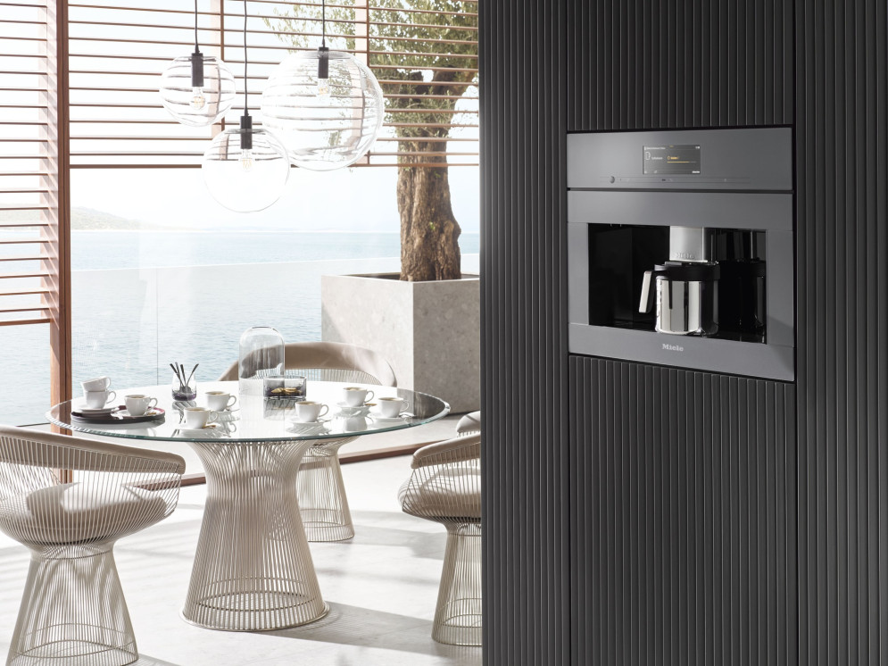 Кофемашина Miele CVA 7840