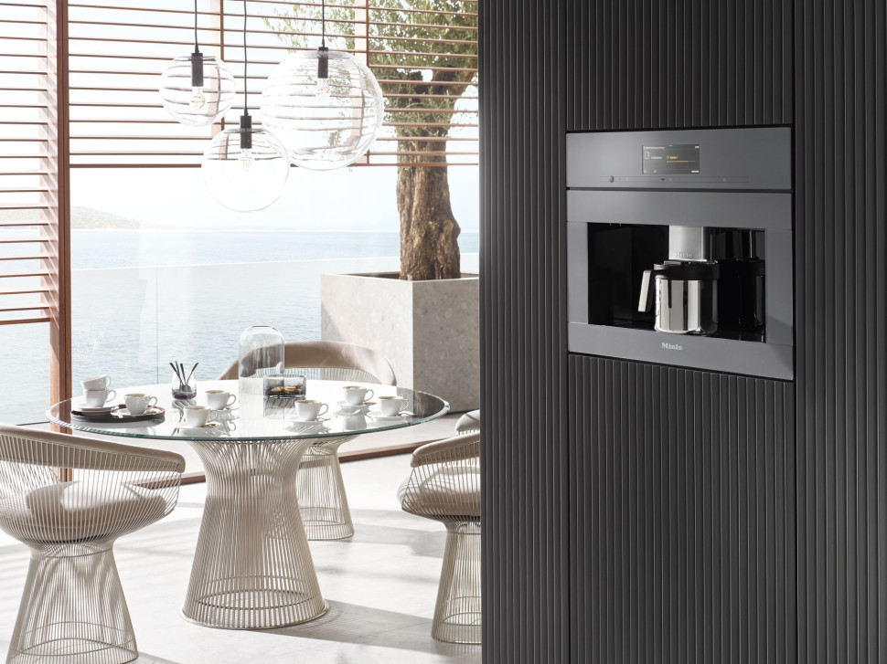 Кофемашина Miele CVA 7845 125 Gala Ed - материал