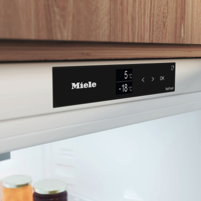 Холодильник Miele KFN 7833 D